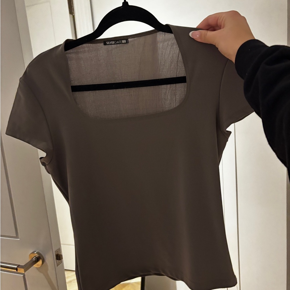 Women's Top
